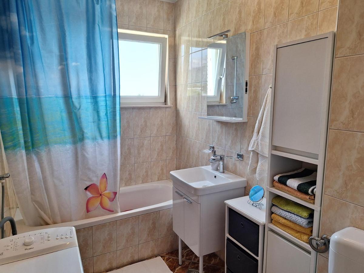 Apartment Tre Strade Baska Voda Exterior photo
